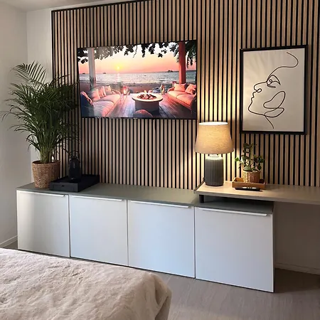 Galerie 473 L'art De Vivre A *